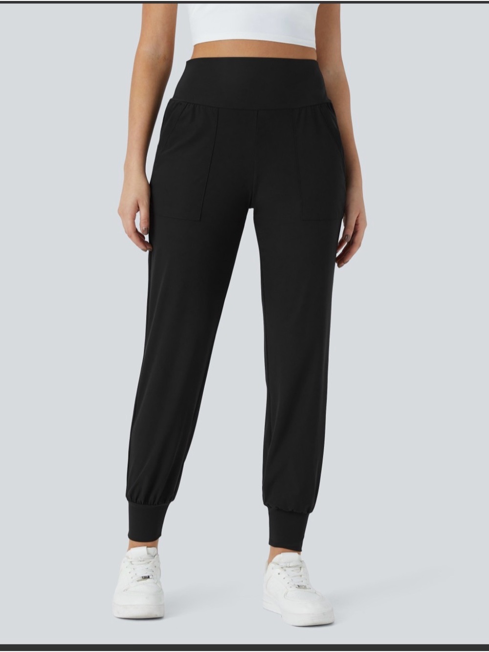 HALARA Black High-Waist Joggers with Front Pockets